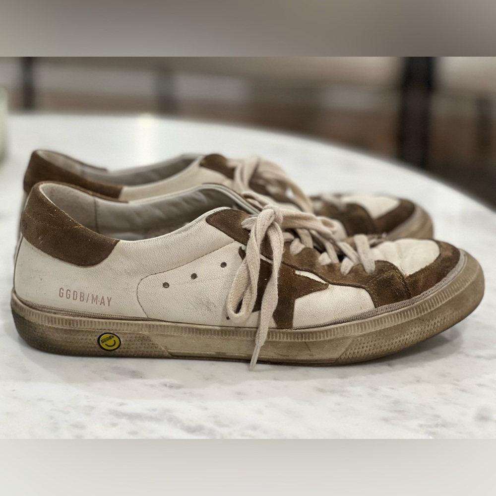 Golden Goose Kids May Star Distressed-Effect
Low-Top Sneakers
